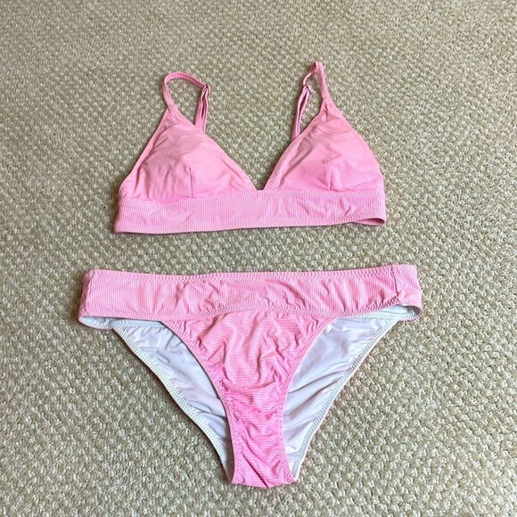 Vineyard Vines Bikini - Picture 1 of 3